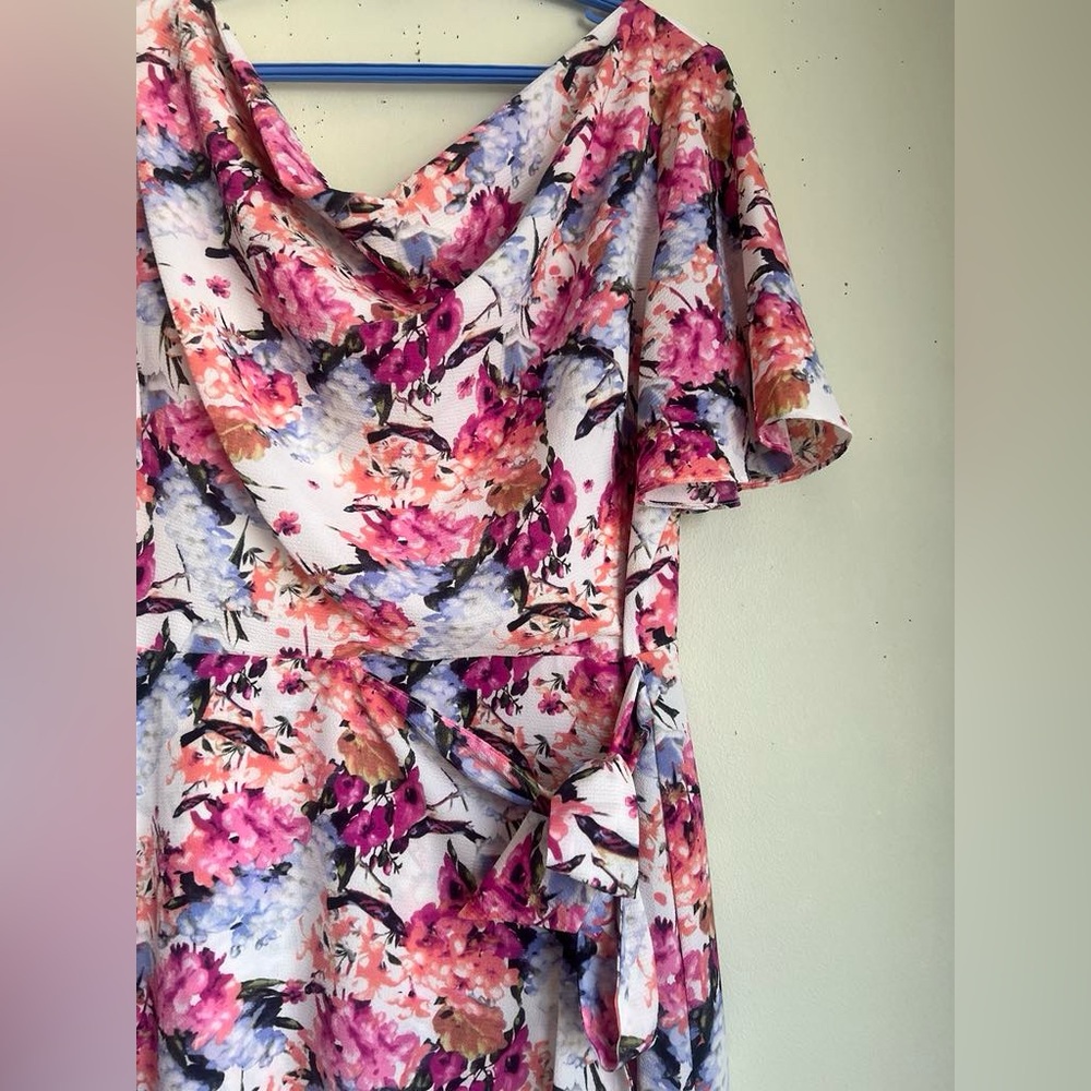 Gabby Skye Pink and Purple Maxi Dress - Picture 4 of 6